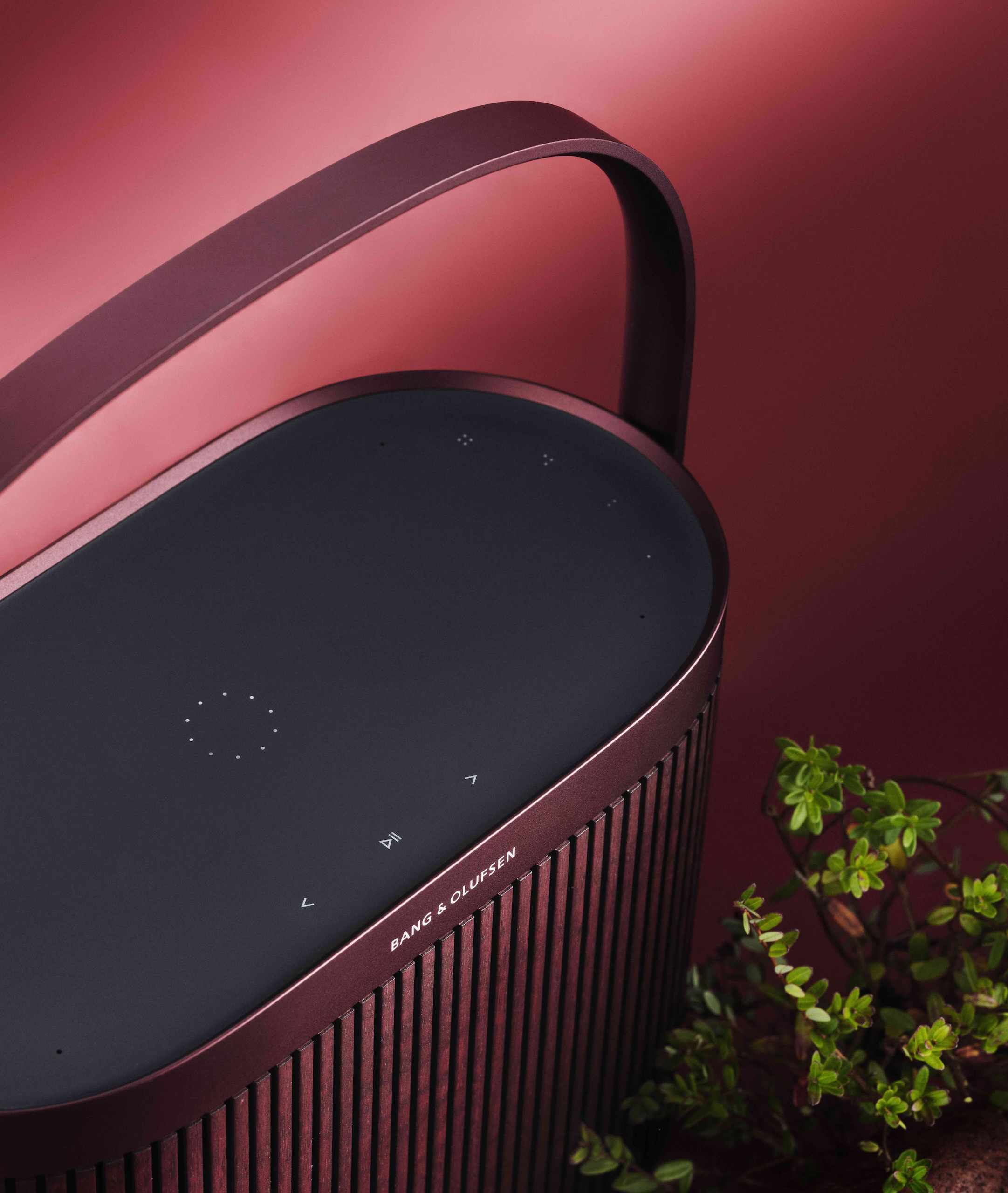 Beosound A5 Cranberry Red