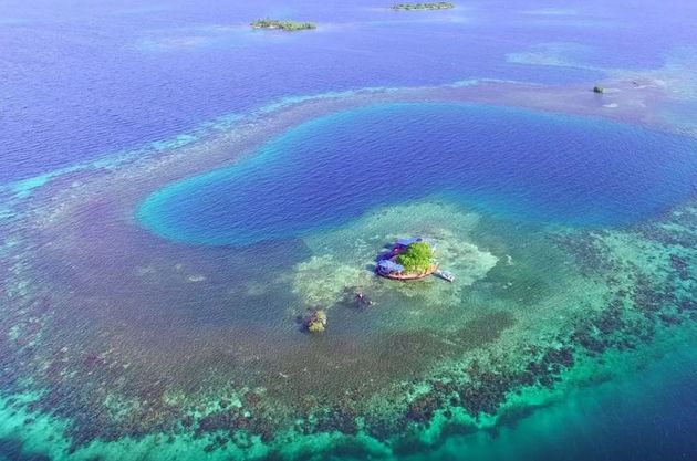 Bird Island, midden in het koraal van Belize