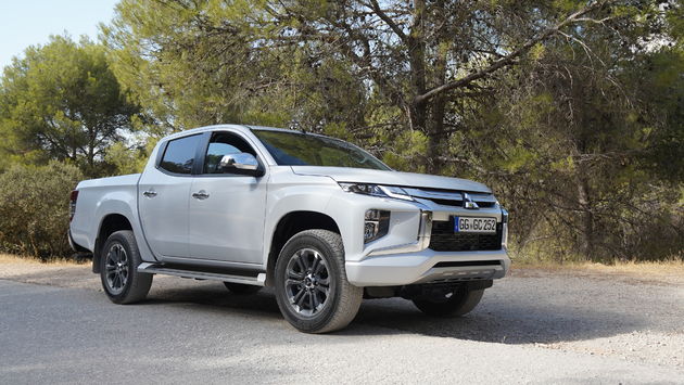 Mitsubishi_L200_579